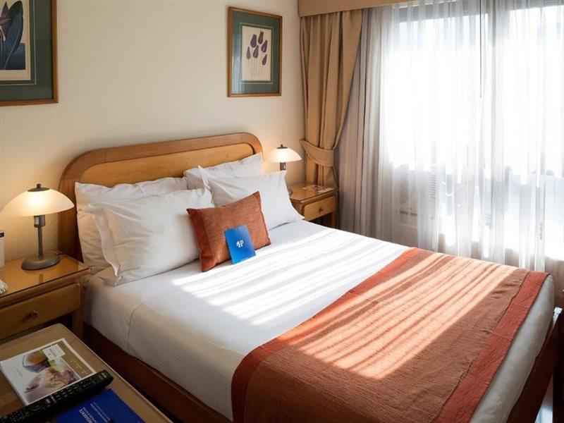 Hotel Presidente Santiago Ngoại thất bức ảnh