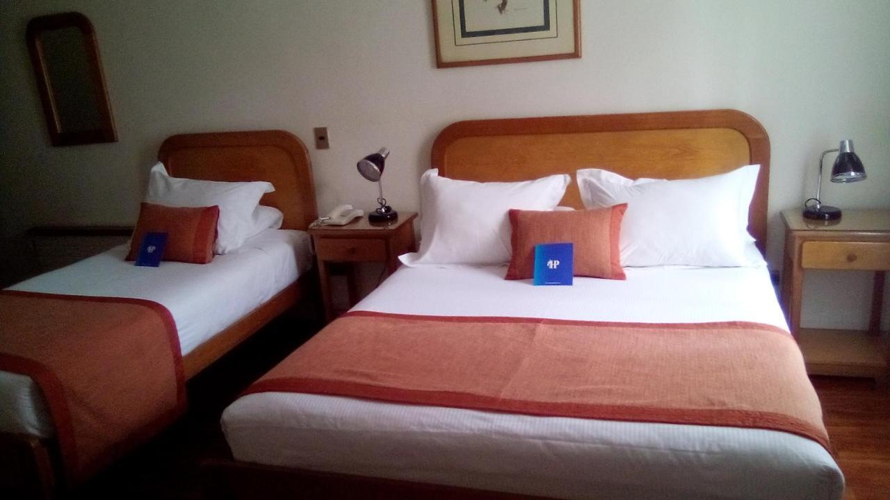Hotel Presidente Santiago Ngoại thất bức ảnh